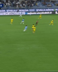 华体会在线-半场：拉齐奥3-0维罗纳，卡斯特利亚诺斯2传1射，扎卡尼破门