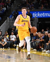 华体会在线-湖记透露评估团队对克内克特关注有限 夏季联赛表现未获重点考察