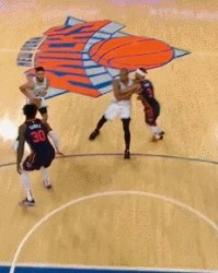 华体会入口-塔图姆生涯首次遭逐 绿军东部第一让位雄鹿