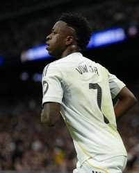 华体会在线-法尔克：拜仁想签维尼修斯是谣言，可能是球员经纪人在造势